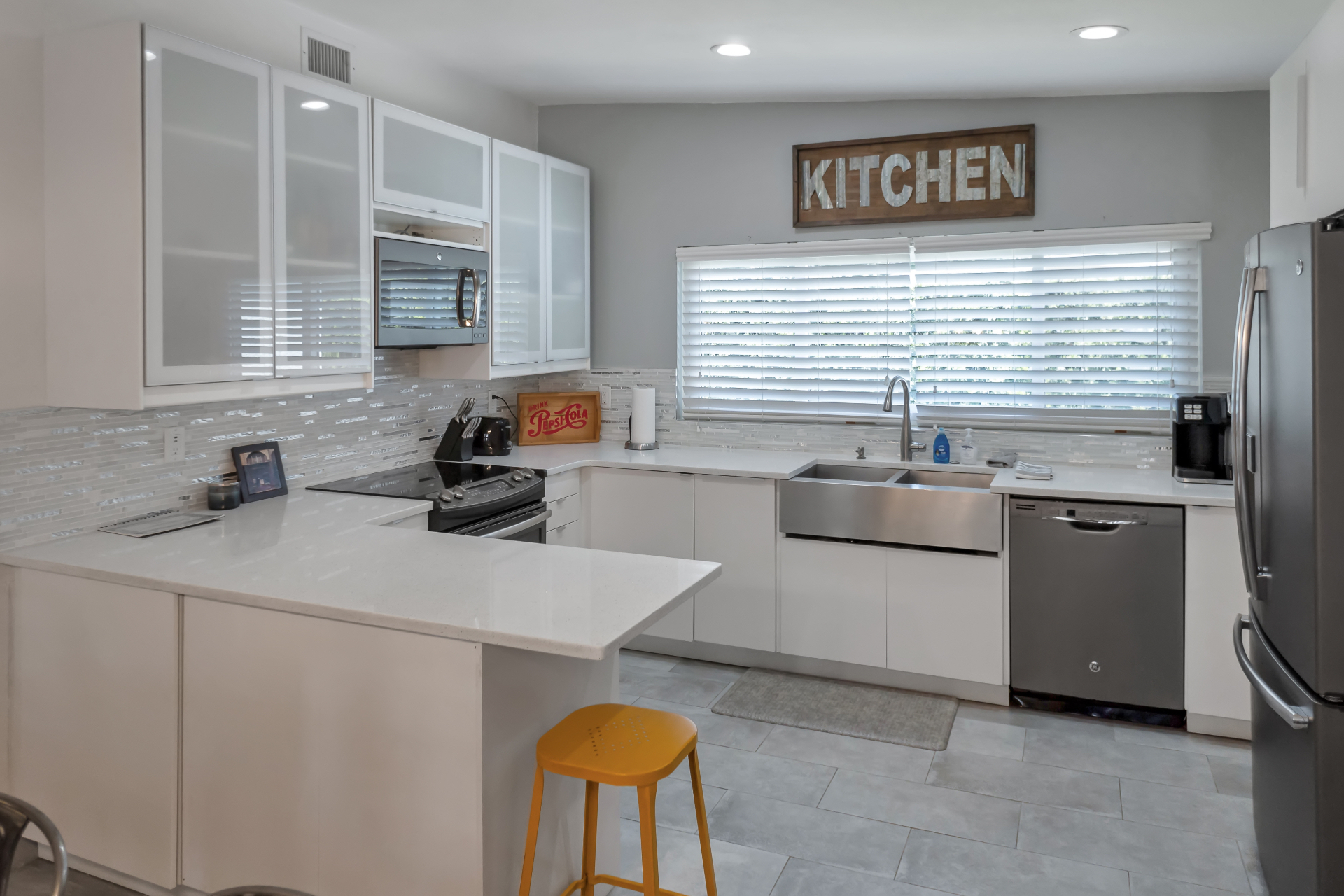 Open kitchen at The Garden at Ibis